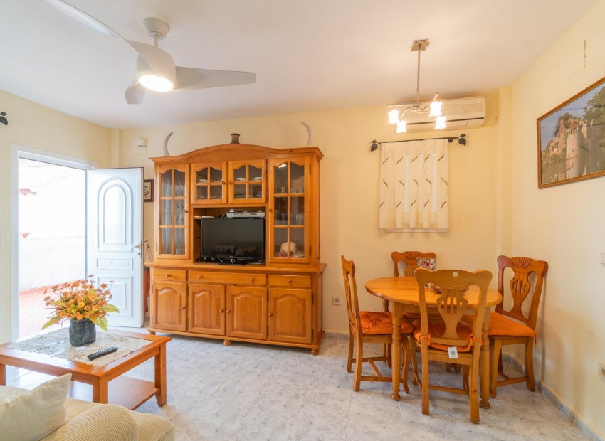 Alquiler a largo plazo - Apartamento -
Orihuela Costa - Playa Flamenca