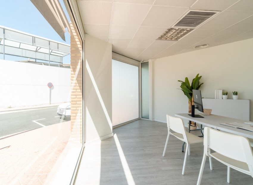 Alquiler a largo plazo - Commercial Unit -
Orihuela Costa - Playa Flamenca