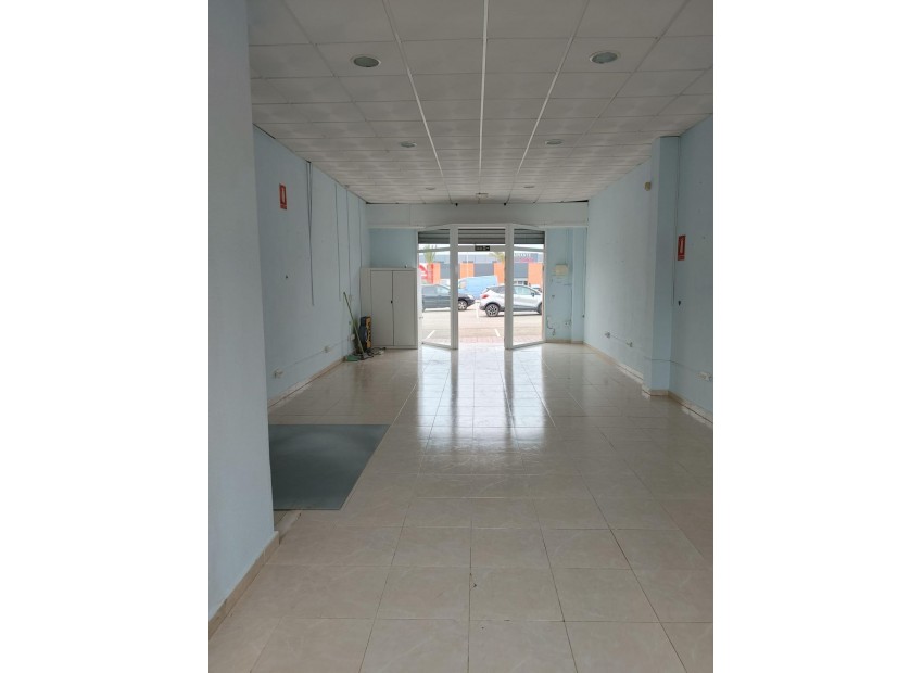 Alquiler a largo plazo - Commercial Unit -
San Fulgencio - La Marina