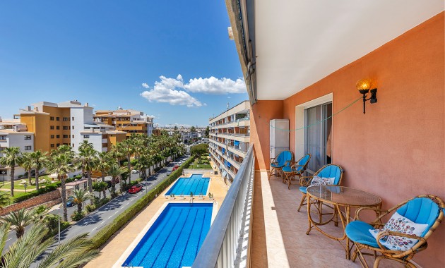 Apartment - Sale - Torrevieja - Rocio del mar