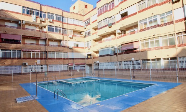 Apartment - Sale - Torrevieja -
                Torrevieja