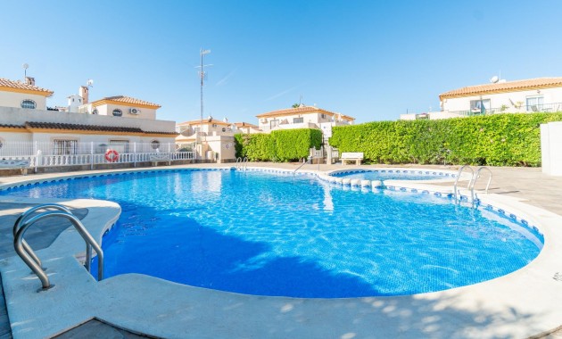 Chalet - Venta - Orihuela Costa - Playa Flamenca