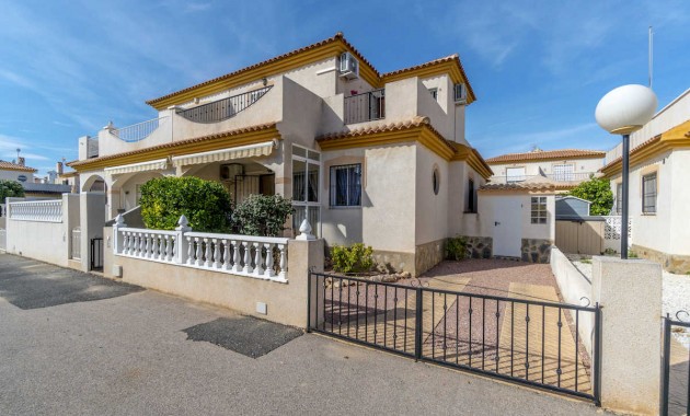 Duplex - Resale - Playa Flamenca -
                Playa Flamenca