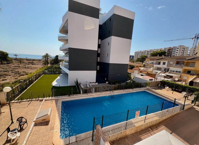Long time Rental - Apartment -
Torrevieja - Punta prima