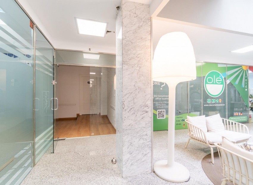Long time Rental - Commercial Unit -
Orihuela Costa - Playa Flamenca