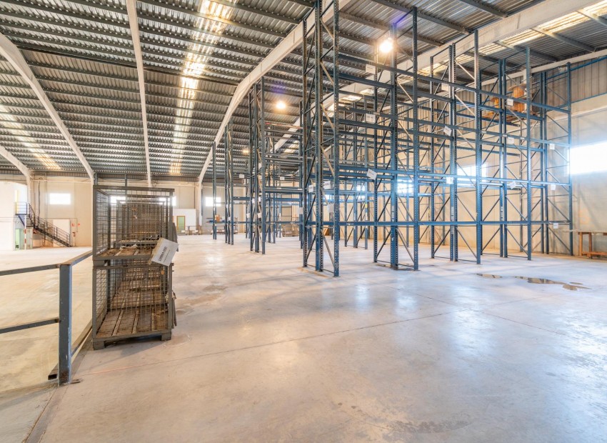 Long time Rental - Industrial unit -
Pilar de la Horadada - Polígono industrial Cañada de Práez