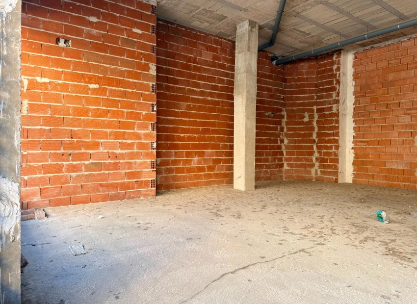 New Build - Business -
Almoradi - Almoradí Centro