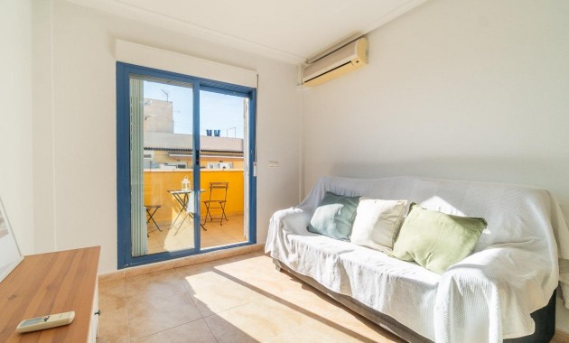 Penthouse - Resale - Torrevieja -
                Centro