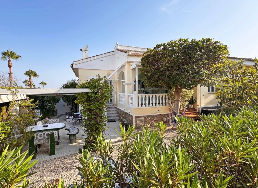 Resale - Adosado -
Rojales - Ciudad Quesada