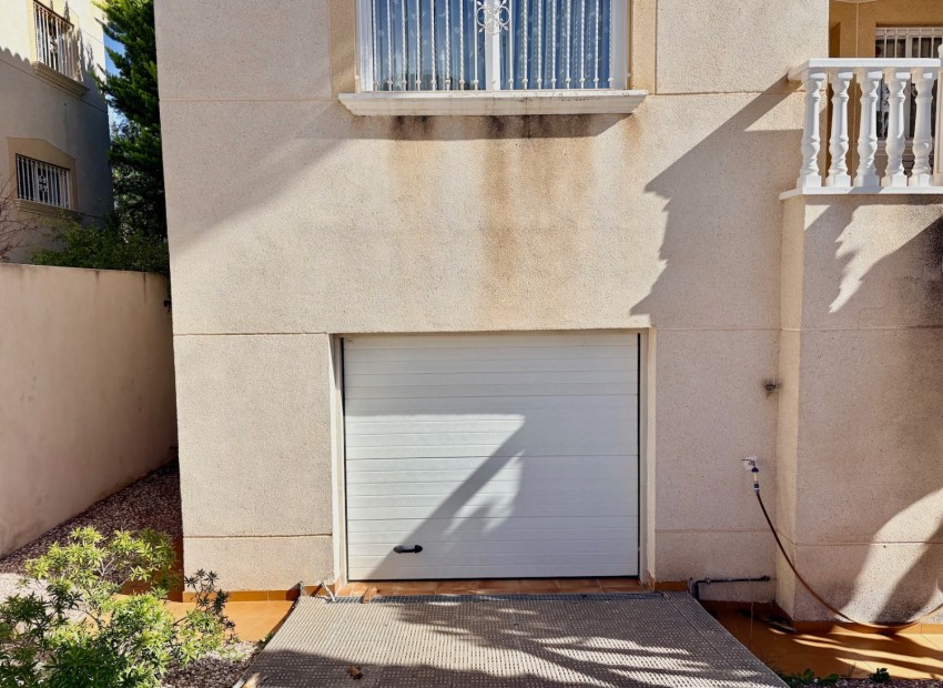 Resale - Einfamilienhaus -
Orihuela Costa - Las Filipinas