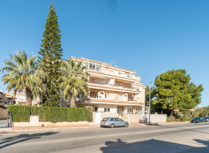 Resale - Flat -
Orihuela Costa - Playa Flamenca