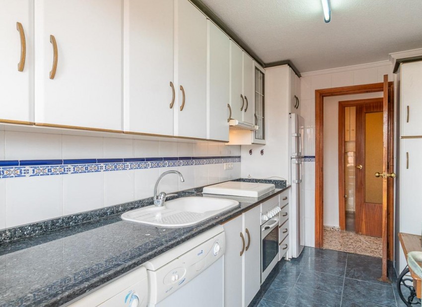 Resale - Penthouse -
Torrevieja - Playa de los Naufragos