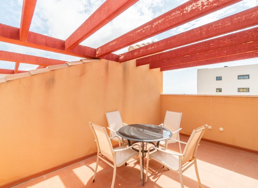 Resale - Terraced house -
Orihuela Costa - Los Dolses