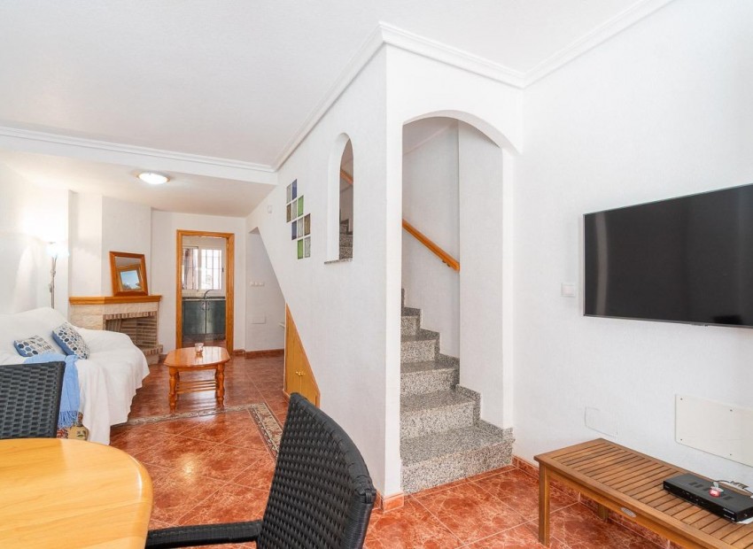 Resale - Terraced house -
Orihuela Costa - Playa Flamenca