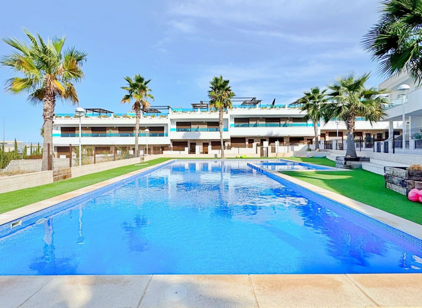 Resale - Townhouse -
Torrevieja - Los balcones