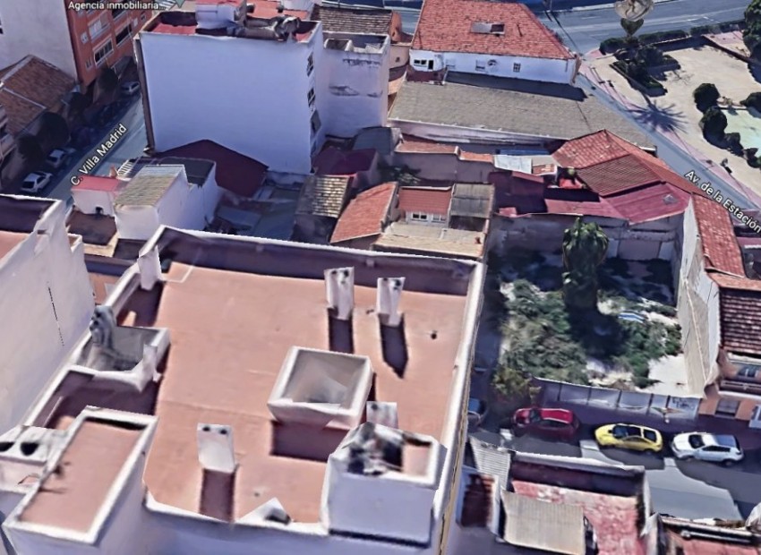Resale - Urban building plot -
Torrevieja - Acequion