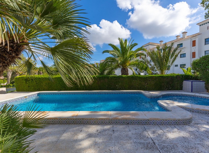 Resale - Villa -
Orihuela Costa - Las Filipinas