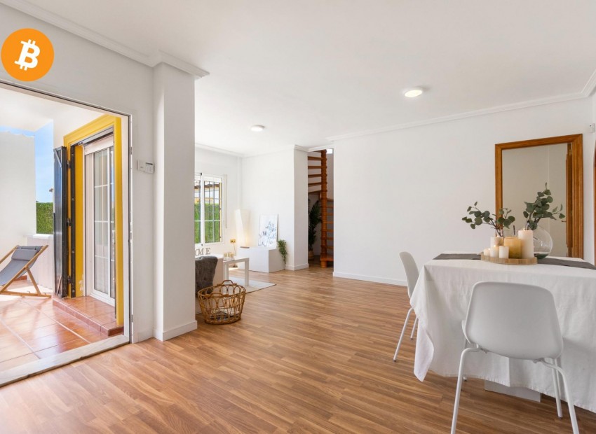Resale - Villa -
Orihuela Costa - Lomas de Cabo Roig