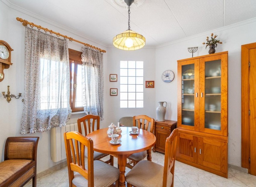 Resale - Villa -
San Fulgencio - La Marina
