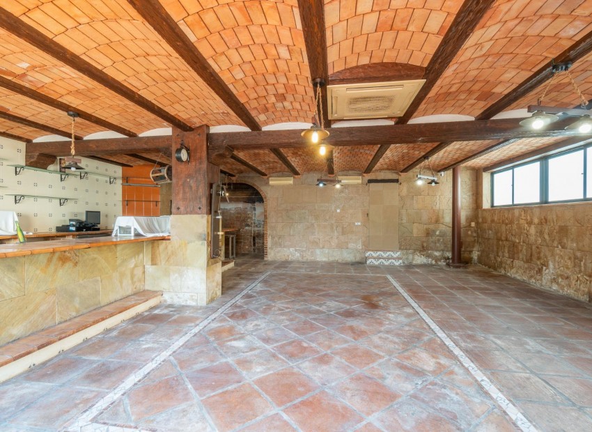Resale - Villa -
Torrevieja - Los altos