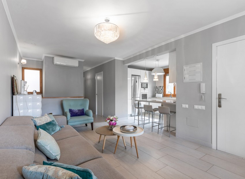 Resale - Villa -
Torrevieja - Rocio del mar