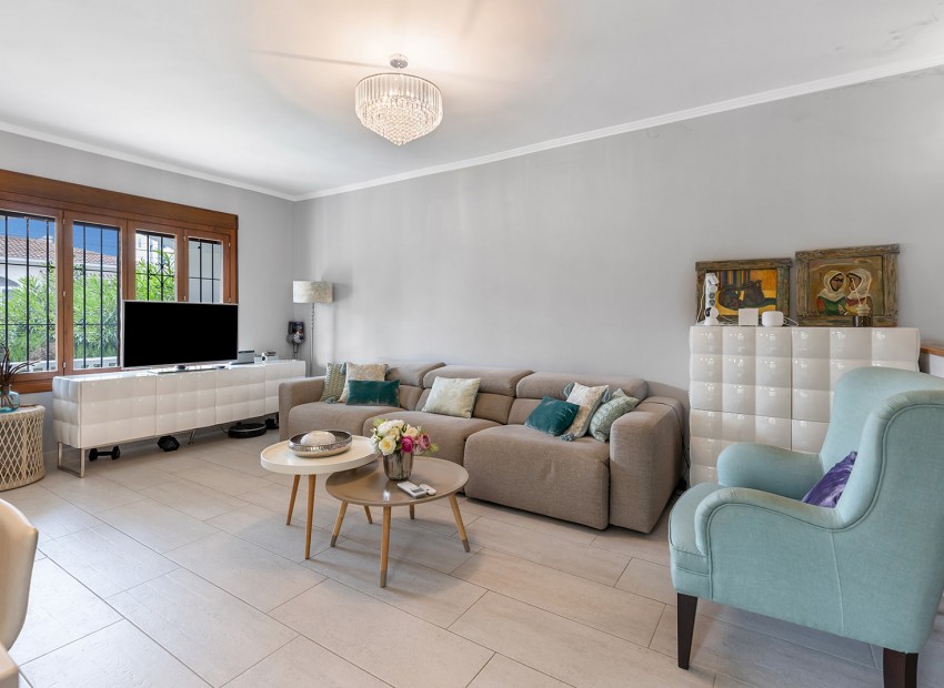 Resale - Villa -
Torrevieja - Rocio del mar