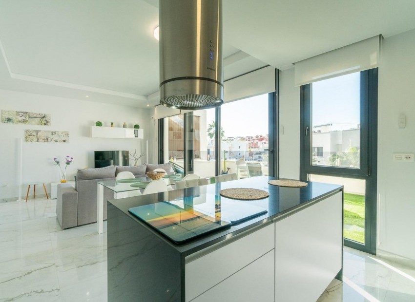 Resale - Wohnung -
Orihuela Costa - PAU 26