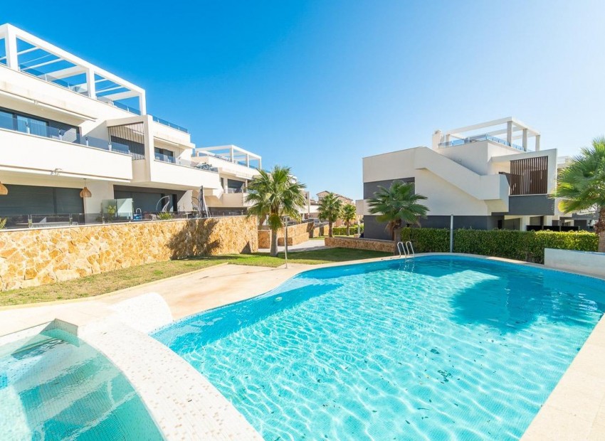 Resale - Wohnung -
Orihuela Costa - PAU 26
