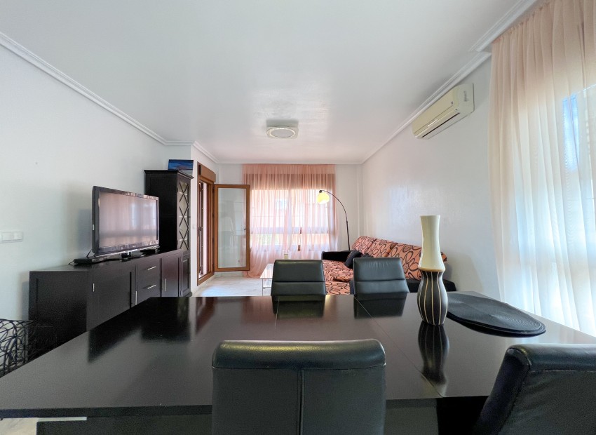Resale - Wohnung -
Orihuela Costa - Pau 8