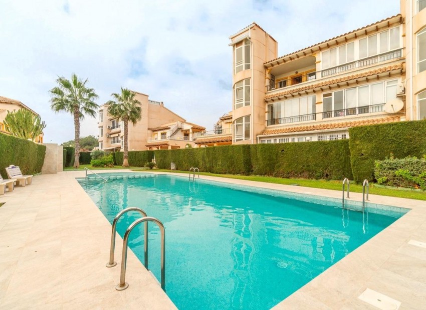 Resale - Wohnung -
Orihuela Costa - Punta Prima