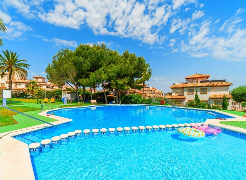 Resale - Wohnung -
Orihuela Costa - Villamartín-Las Filipinas