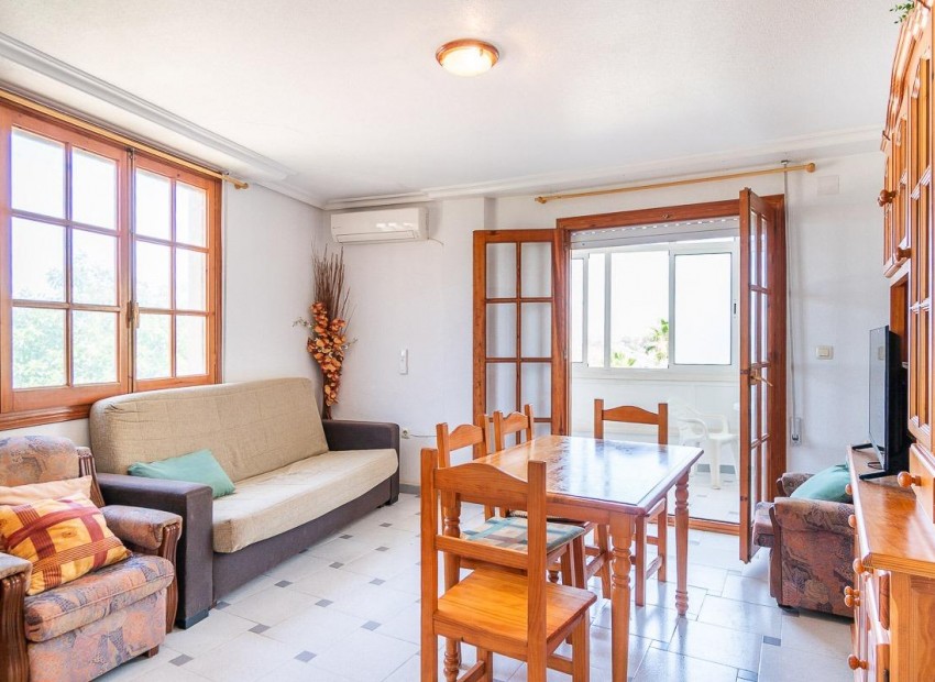 Resale - Wohnung -
Torrevieja - La Mata pueblo