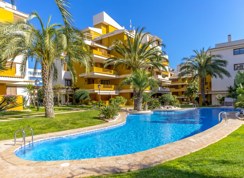 Resale - Wohnung -
Torrevieja - Punta prima