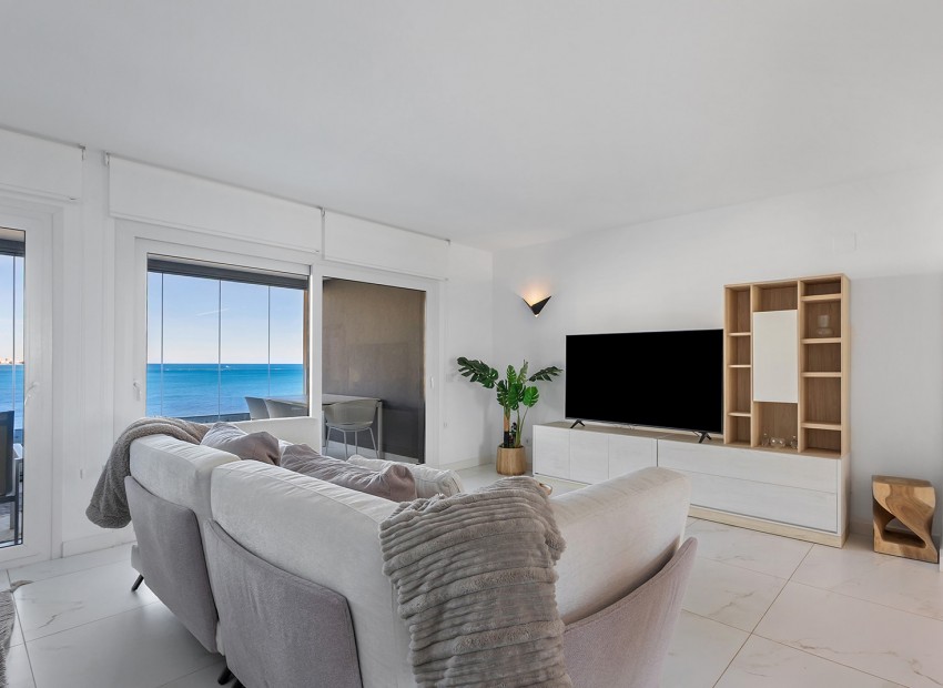 Resale - Wohnung -
Torrevieja - Punta prima