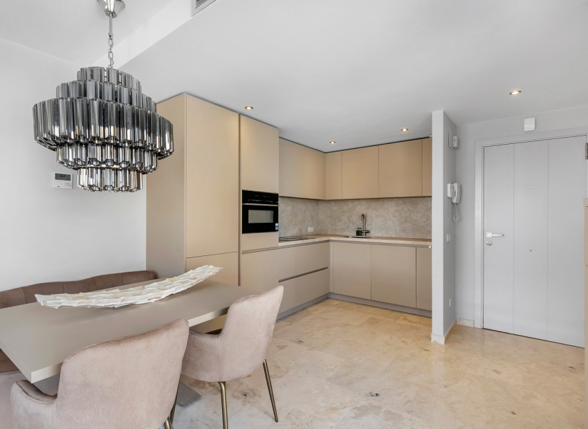 Resale - Wohnung -
Torrevieja - Punta prima