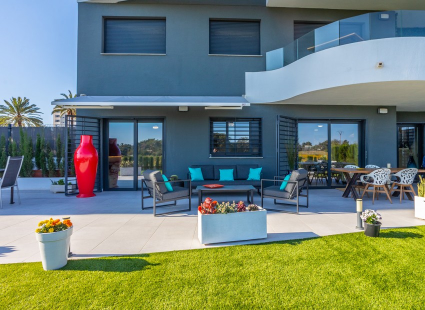 Resale - Wohnung -
Torrevieja - Rocio del mar