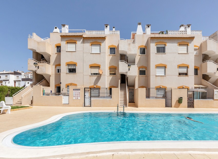 Resale - Wohnung -
Torrevieja - Rocio del mar