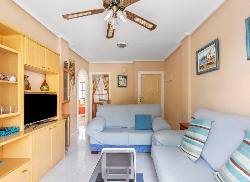 Resale - Wohnung -
Torrevieja - Rocio del mar