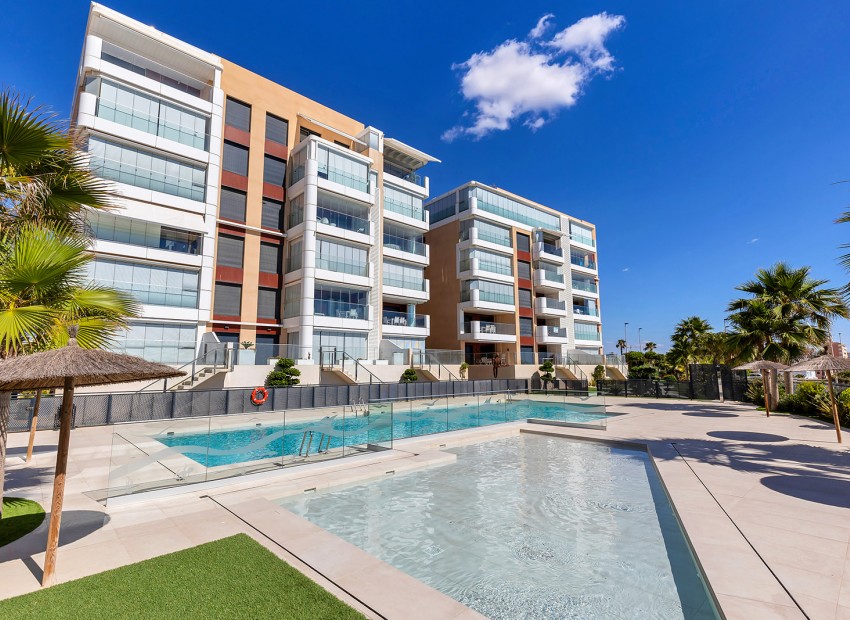 Sale - Apartment -
Mil Palmeras