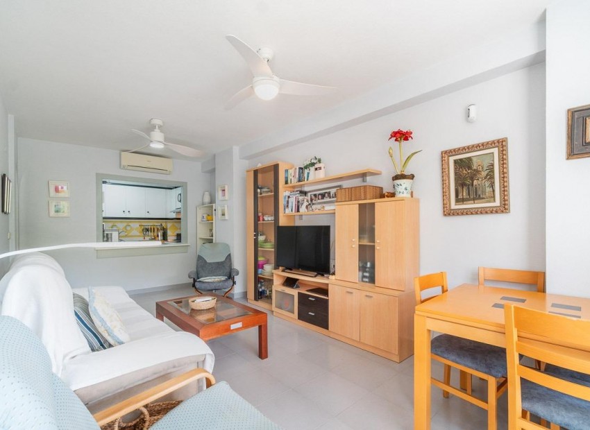 Sale - Apartment -
Orihuela Costa - Campoamor