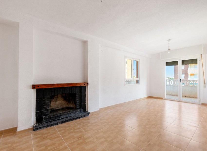 Sale - Apartment -
Punta Prima