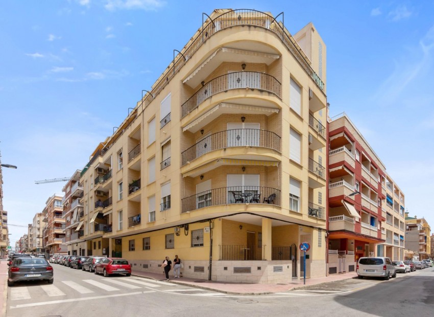 Sale - Apartment -
Torrevieja - Estacion de autobuses