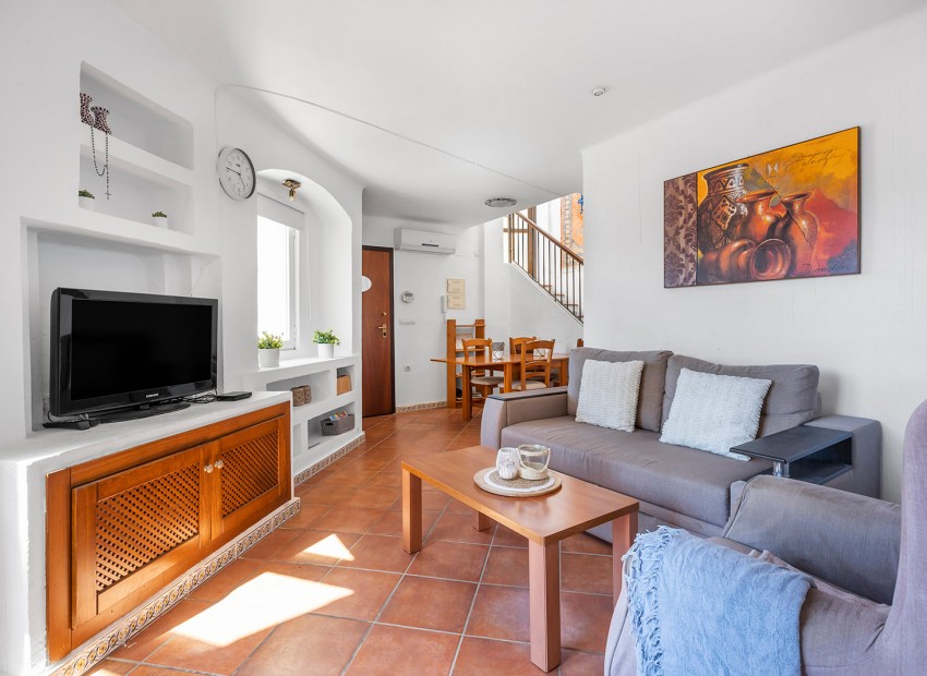 Sale - Apartment -
Torrevieja - Los altos