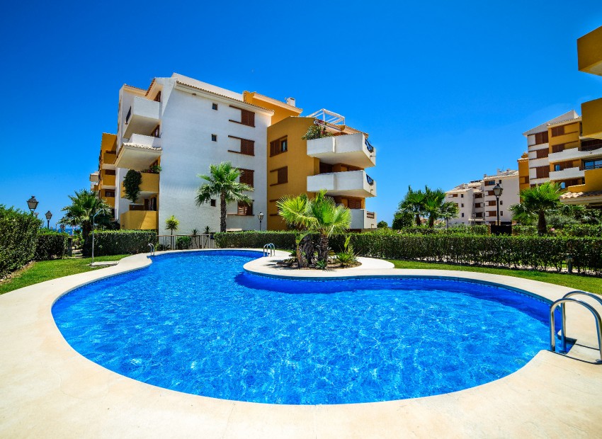 Sale - Apartment -
Torrevieja - Punta prima