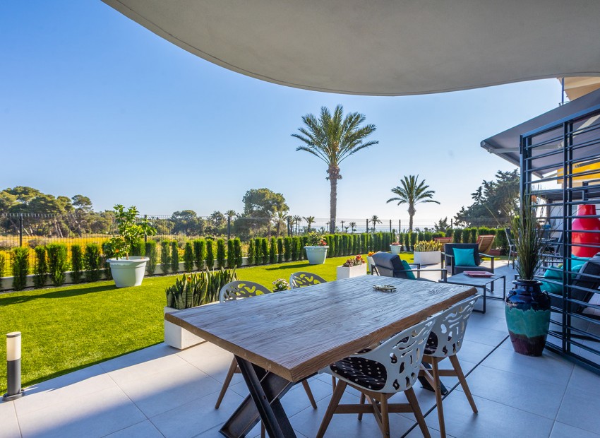 Sale - Apartment -
Torrevieja - Rocio del mar