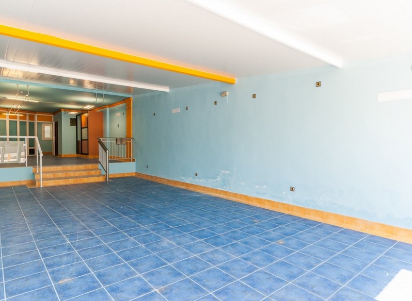 Sale - Commercial Unit -
Orihuela Costa - La Regia