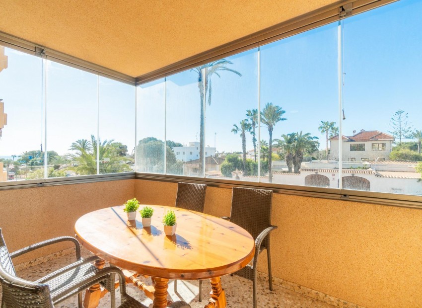 Sale - Flat -
Orihuela Costa - La Zenia