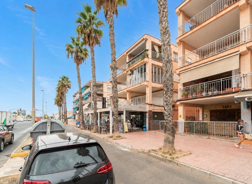 Sale - Flat -
Torrevieja - Playa de los Naufragos
