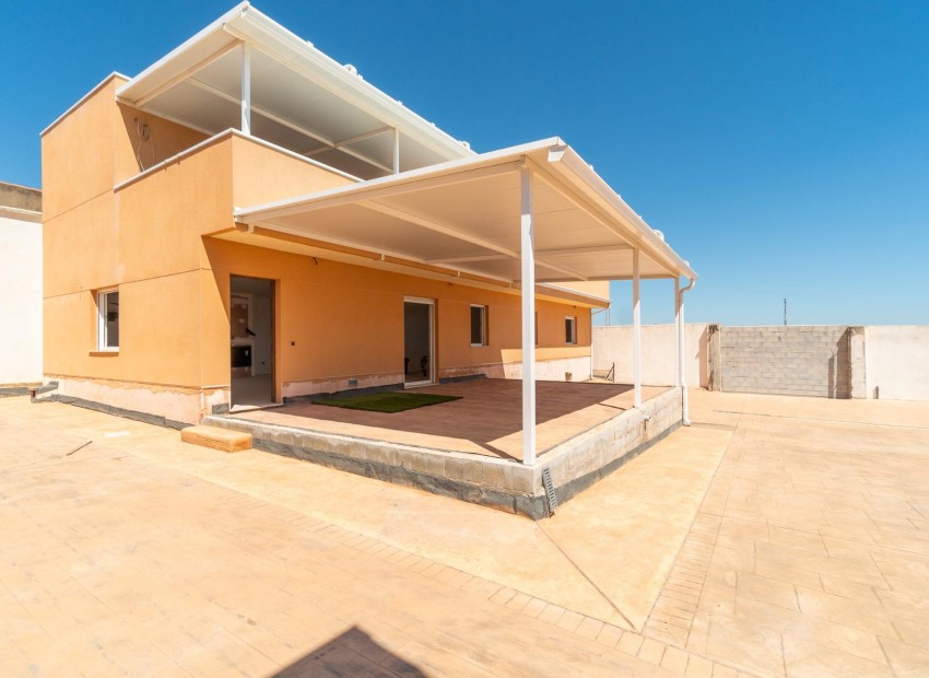 Sale - house -
San Miguel de Salinas - Torremendo