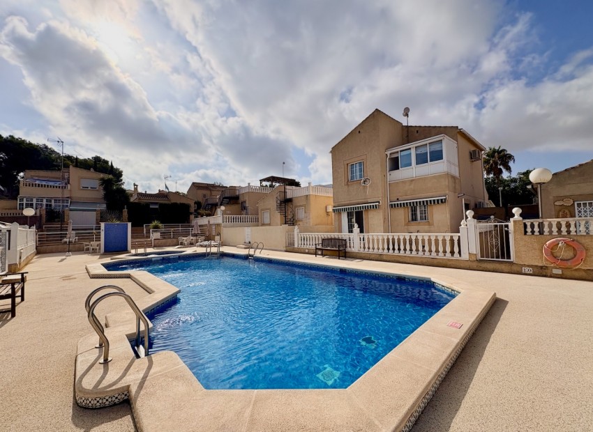 Sale - Single Family Home -
Orihuela - Los Balcones